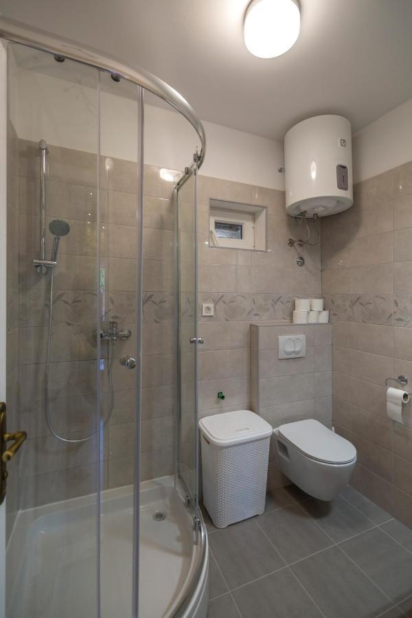 Apartments Bepi Komiža Zewnętrze zdjęcie