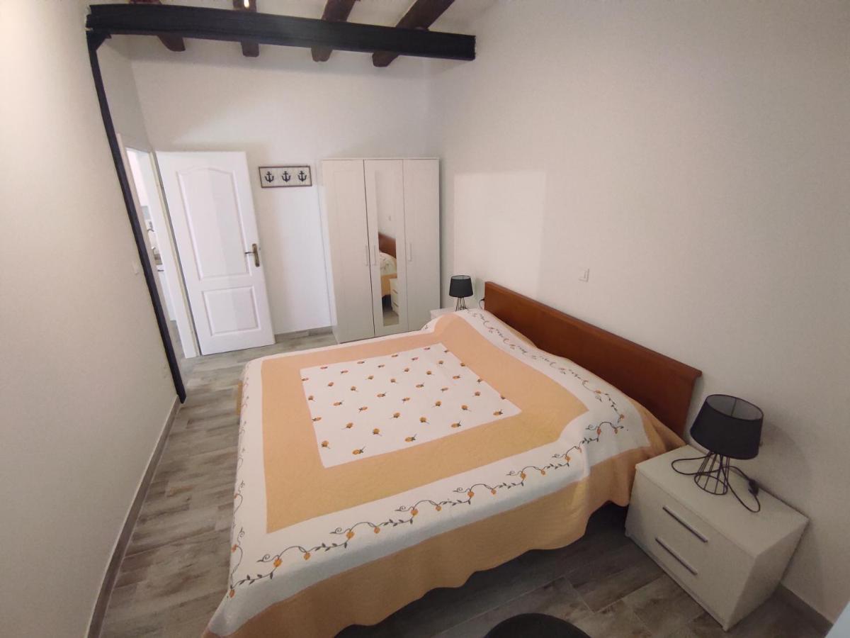 Apartments Bepi Komiža Zewnętrze zdjęcie