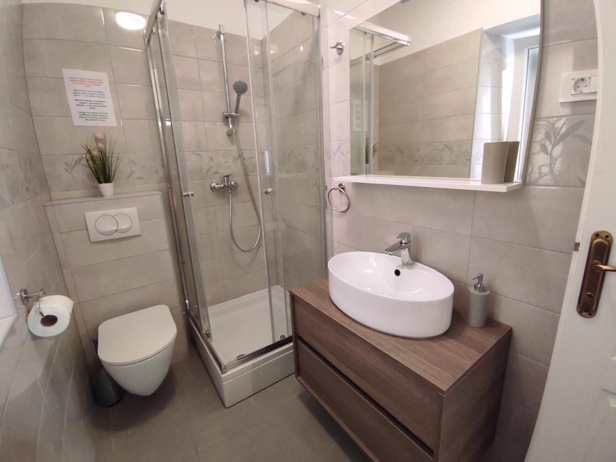 Apartments Bepi Komiža Zewnętrze zdjęcie