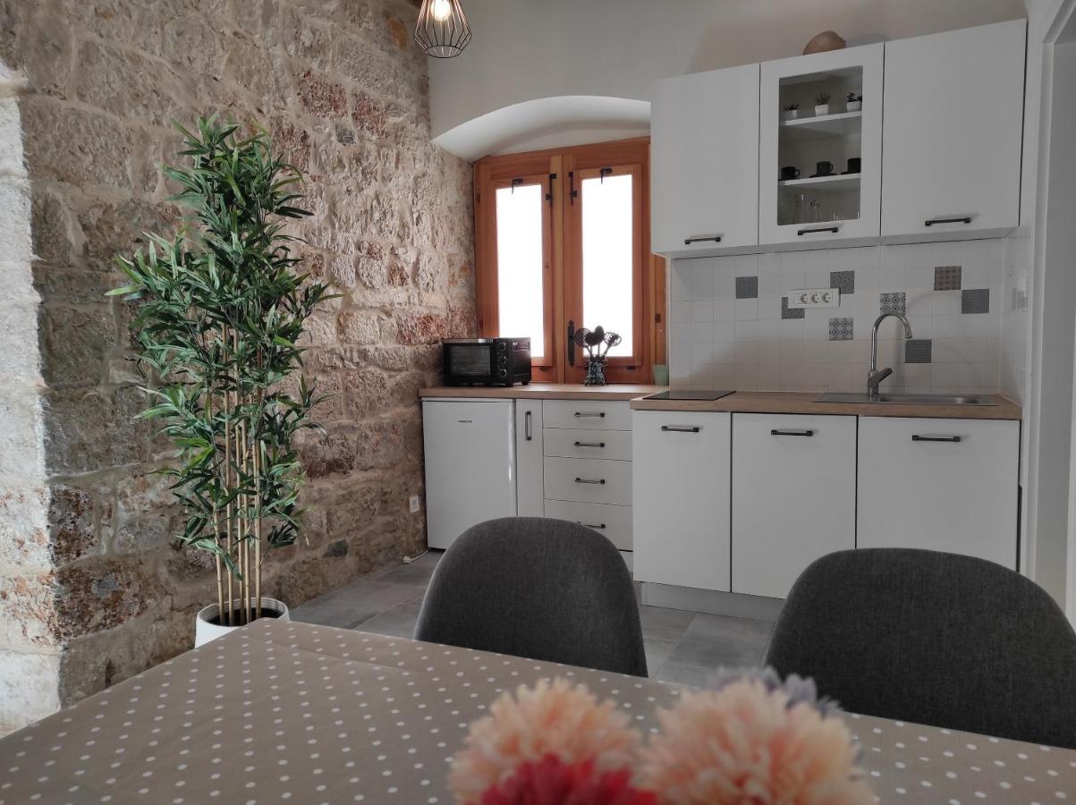 Apartments Bepi Komiža Zewnętrze zdjęcie